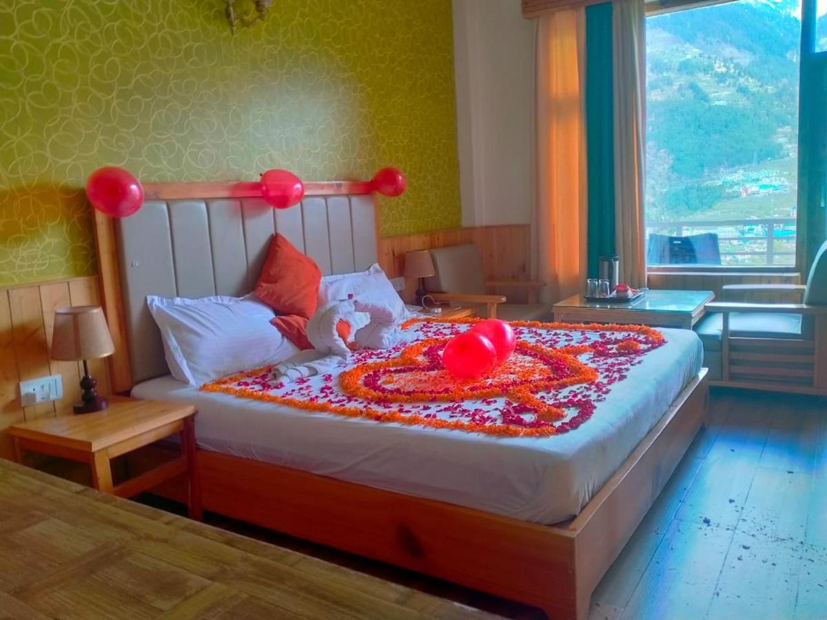 Hotel Seven Hills Manali エクステリア 写真