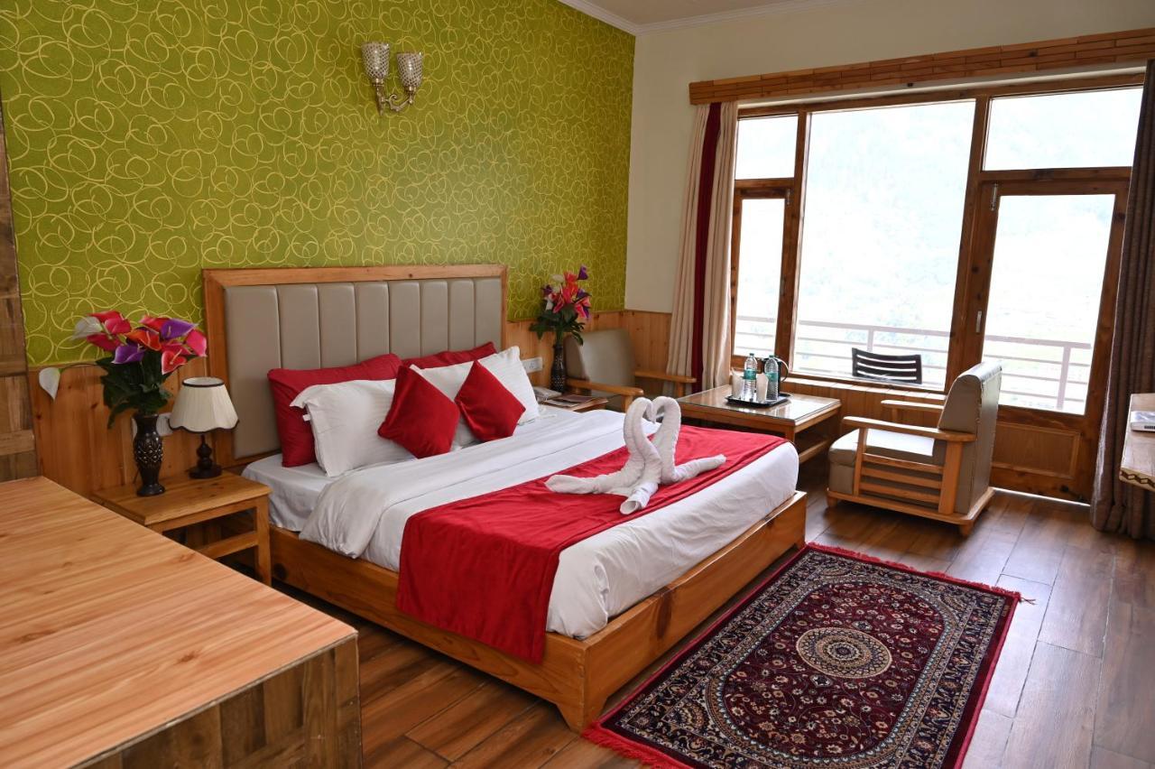 Hotel Seven Hills Manali エクステリア 写真