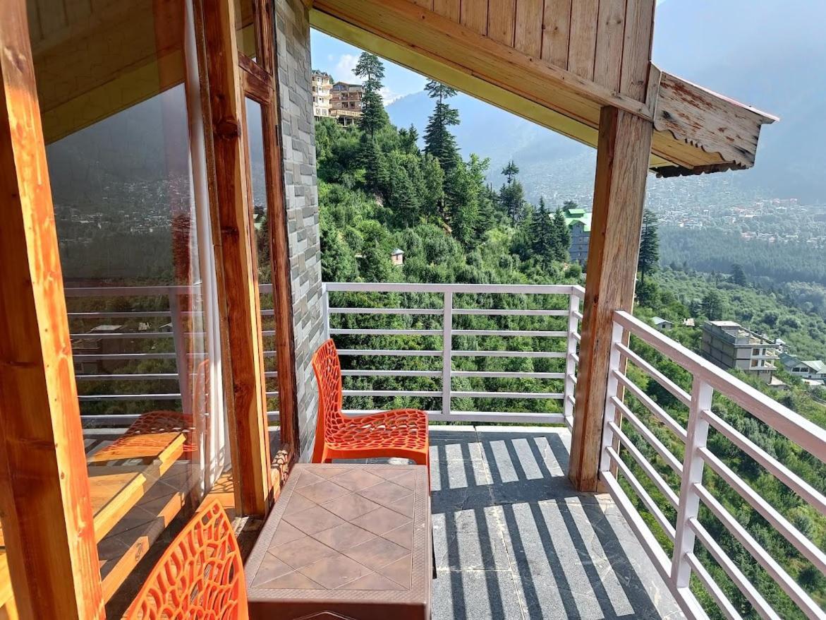 Hotel Seven Hills Manali エクステリア 写真